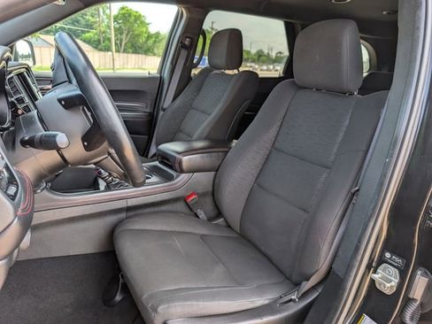 Used 2023 Dodge Durango GT image 23