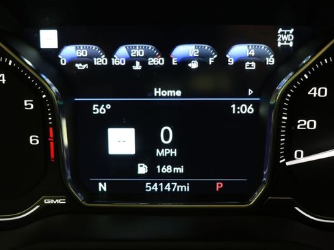 Used 2021 GMC Yukon Denali w/ Denali Premium Package AWD/4WD image 13