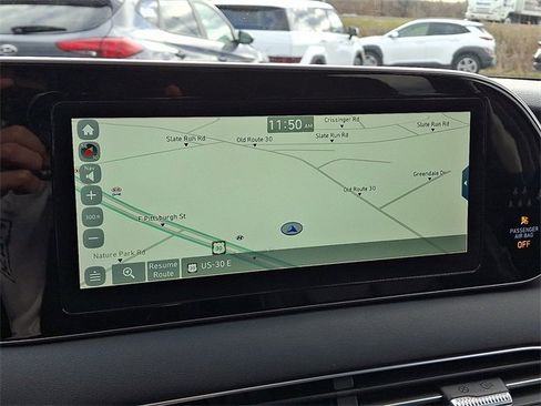 Certified 2021 Hyundai Palisade Limited w/ Cargo Package image 17