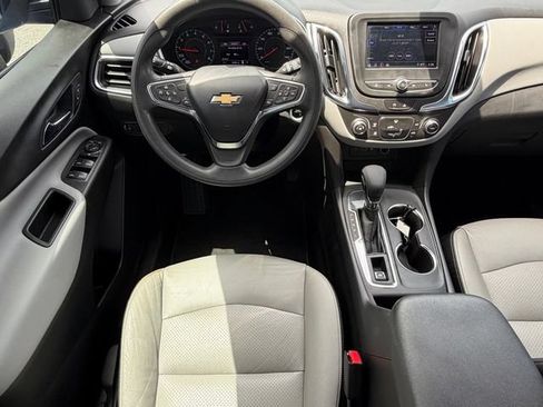 Used 2024 Chevrolet Equinox LS FWD image 17