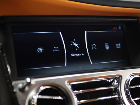 Used 2021 Rolls-Royce Wraith w/ Rolls-Royce Signature Package RWD image 31