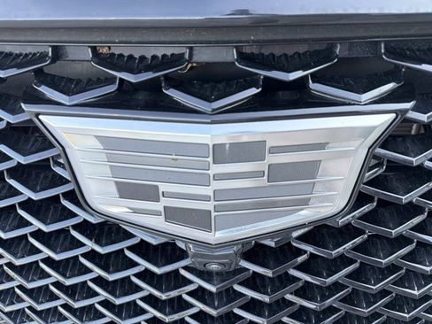 Used 2026 Cadillac Escalade Platinum Sport AWD/4WD image 7