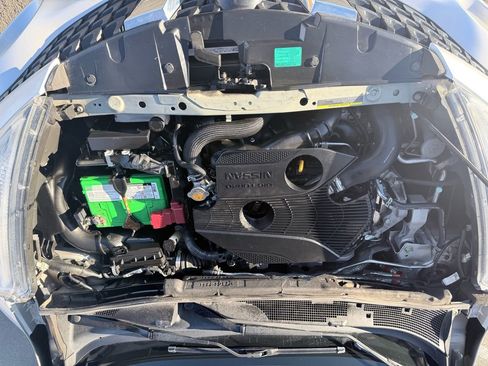 Used 2015 Nissan Juke SL image 22