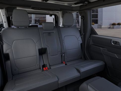 New 2026 Ford Bronco Outer Banks AWD/4WD image 11