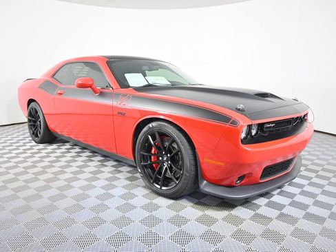 Used 2018 Dodge Challenger T/A RWD image 9