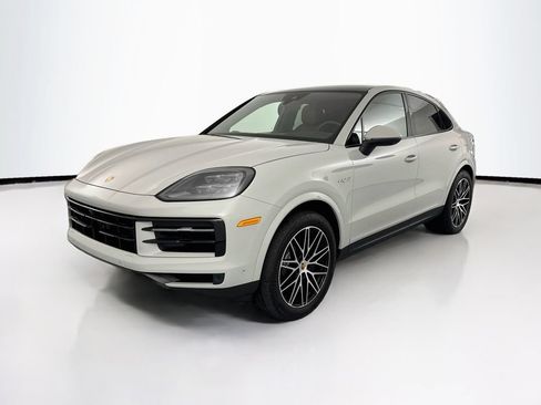 Used 2025 Porsche Cayenne E-Hybrid Coupe AWD/4WD image 1