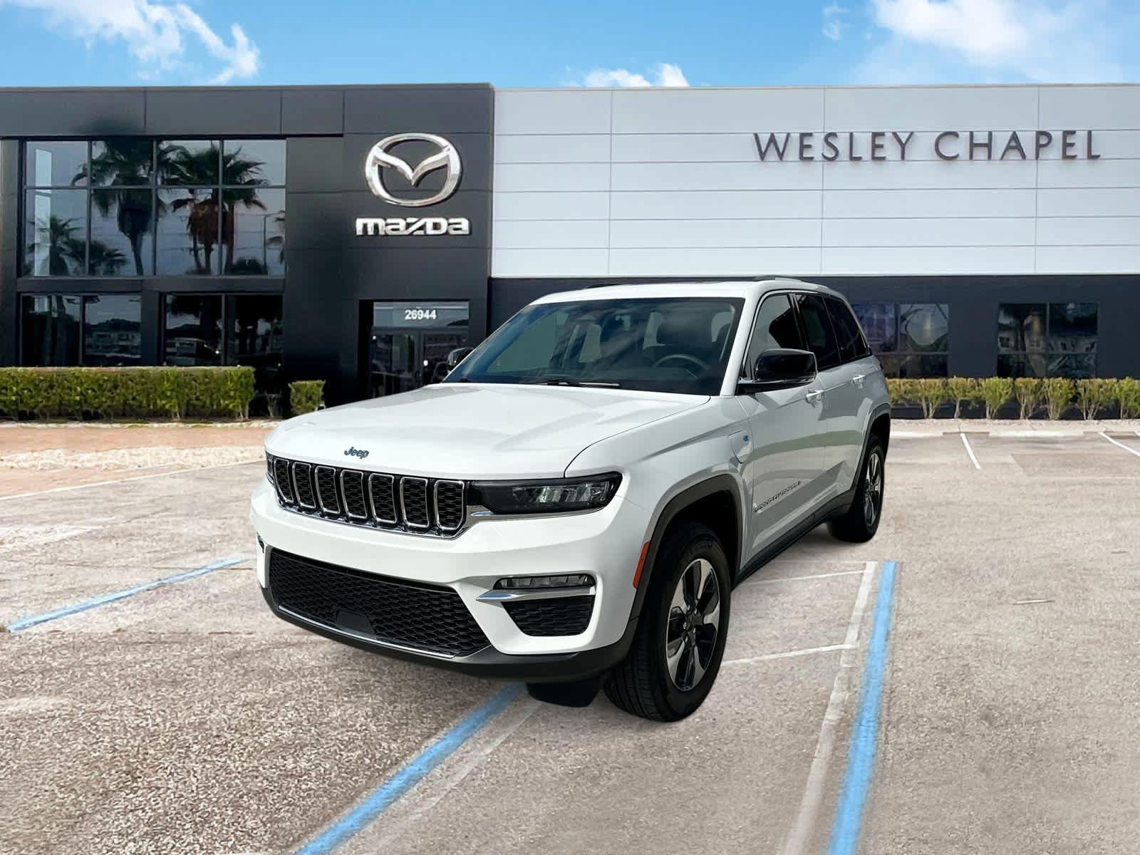 Used 2022 Jeep Grand Cherokee Limited 4xe AWD/4WD image 1