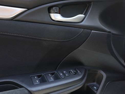 Used 2016 Honda Civic EX image 21