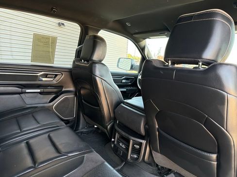 Used 2023 RAM 1500 Laramie AWD/4WD image 17