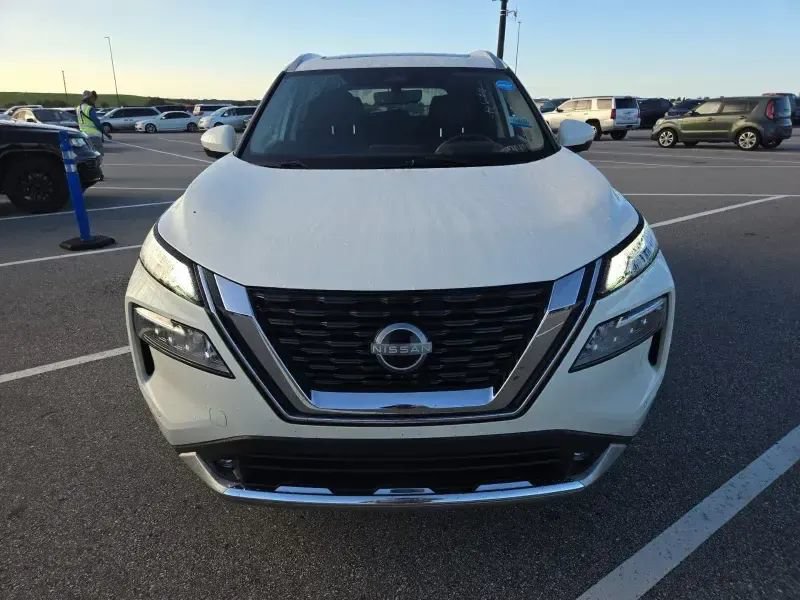 Used 2022 Nissan Rogue Platinum w/ Head-Up Display Package FWD image 6