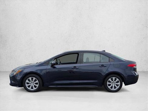 Used 2023 Toyota Corolla LE image 8