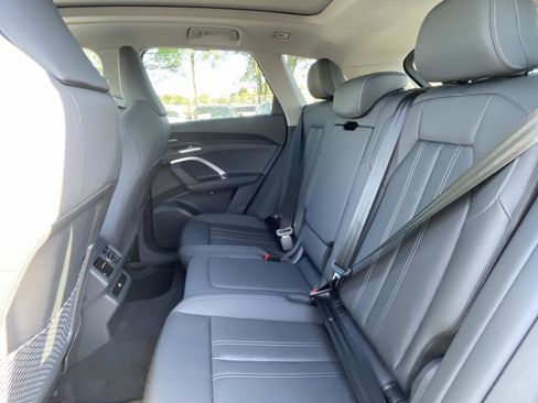 New 2026 Audi Q5 Premium Plus image 12