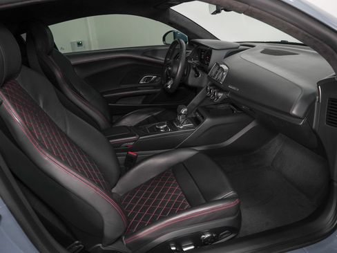 Used 2020 Audi R8 V10 AWD/4WD image 2