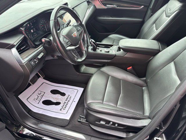 Used 2022 Cadillac XT5 Sportv w/ Technology Package AWD/4WD image 6