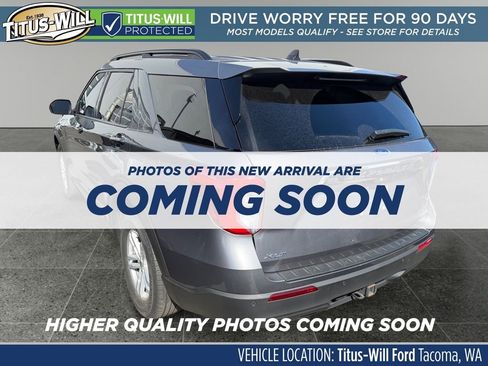 Used 2022 Ford Explorer XLT w/ Class IV Trailer Tow Package AWD/4WD image 4