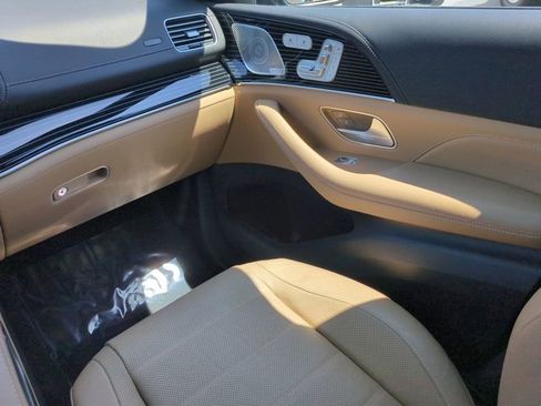 Used 2024 Mercedes-Benz GLE 350 4MATIC image 17
