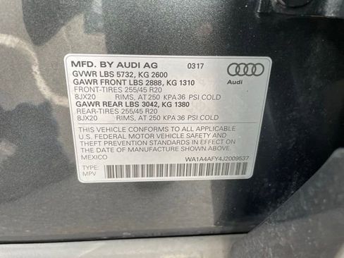 Used 2018 Audi SQ5 Premium Plus w/ Navigation Package AWD/4WD image 39