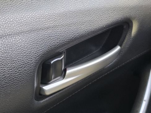 Used 2020 Toyota Corolla SE image 10