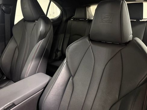 Used 2019 Lexus UX 200 F Sport w/ F Sport Premium Package FWD image 19