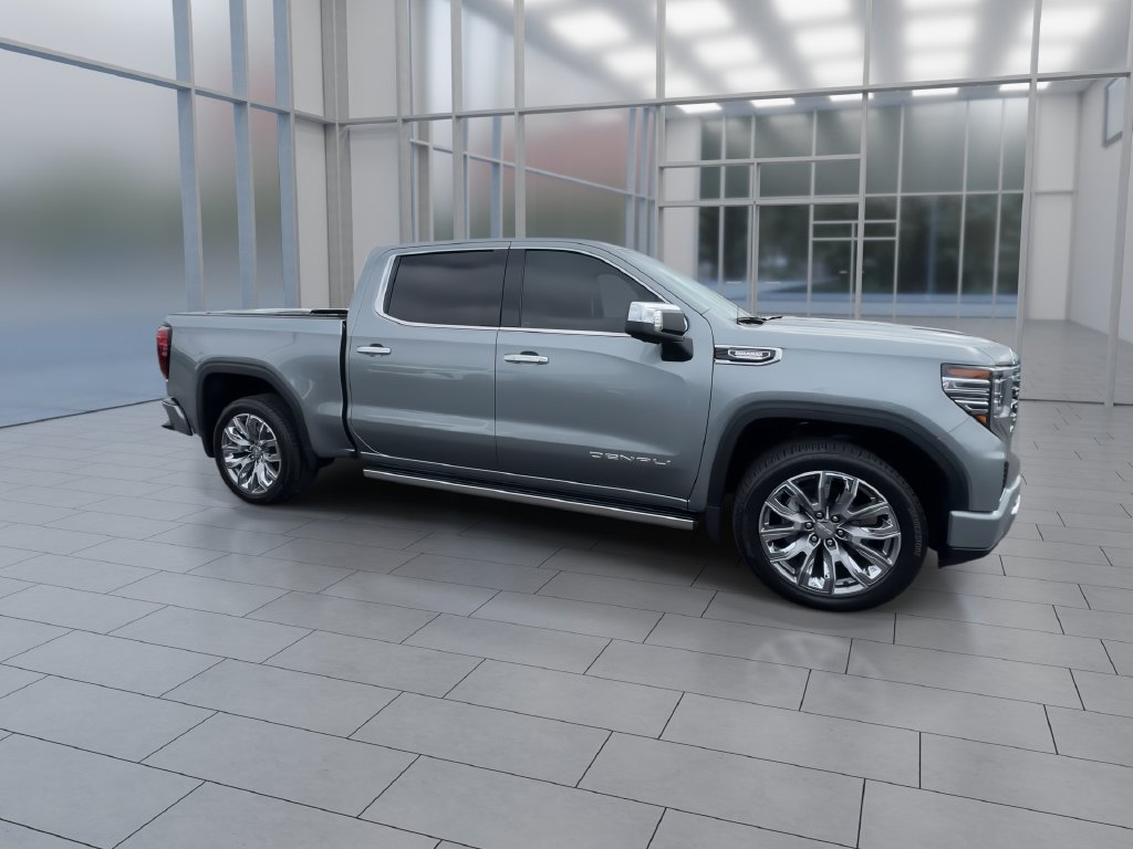 Used 2026 GMC Sierra 1500 Denali AWD/4WD image 9