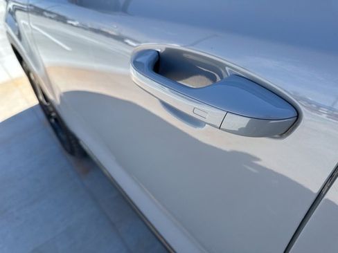 Certified 2024 Kia Telluride SX X-Line image 3