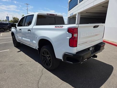 Certified 2023 Chevrolet Silverado 1500 LT Trail Boss w/ LT Trail Boss Premium Package AWD/4WD image 4