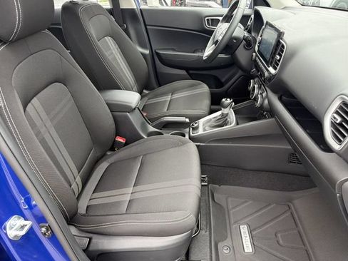 Certified 2025 Hyundai Venue SEL FWD image 13