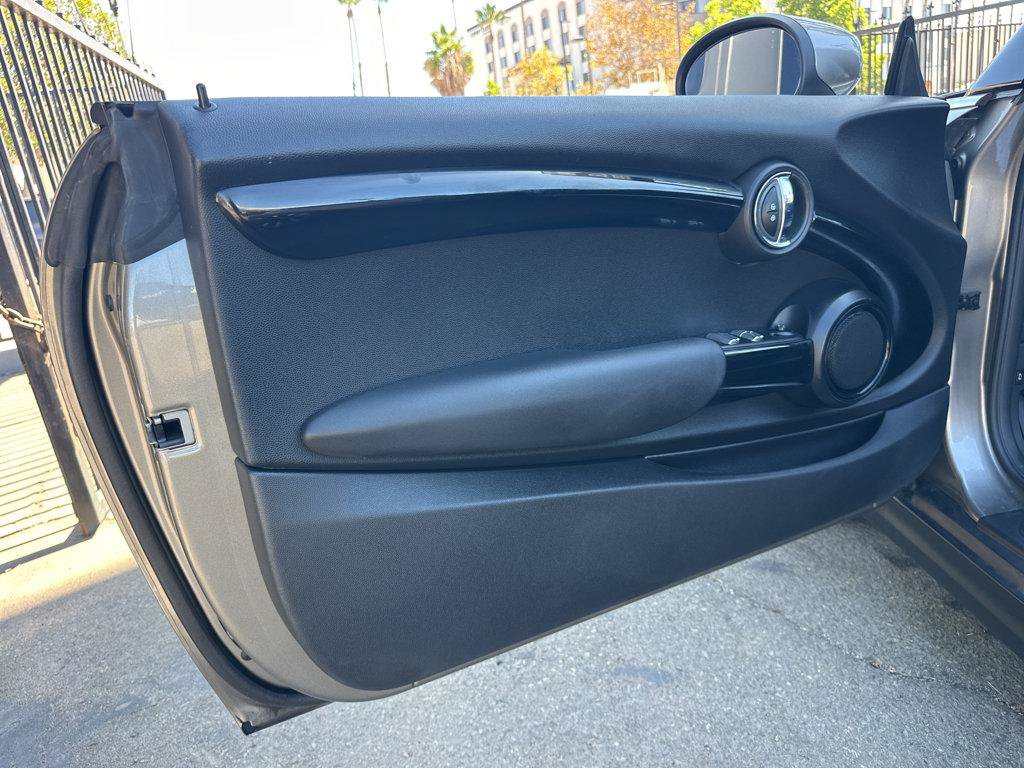 Used 2020 MINI Cooper S FWD image 15