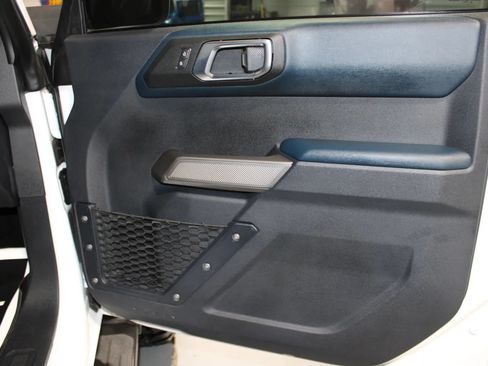 Used 2021 Ford Bronco Outer Banks AWD/4WD image 18