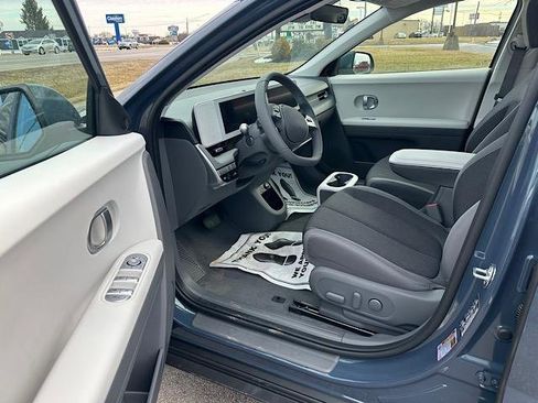 New 2024 Hyundai Ioniq 5 SE image 6