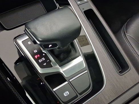 Used 2022 Audi Q5 2.0T Premium Plus w/ Premium Plus Package image 15