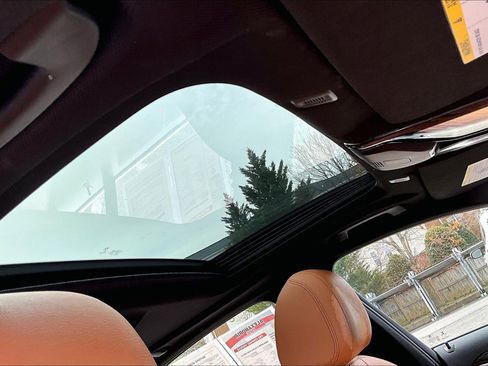 Used 2018 BMW 530i xDrive image 20