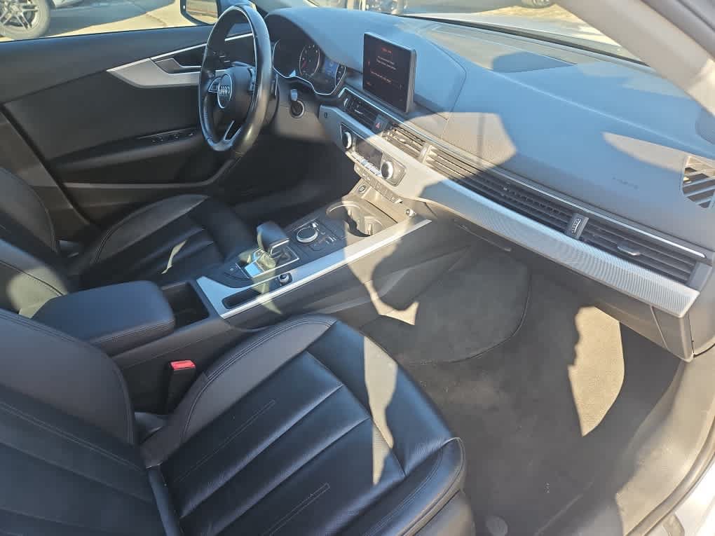 Used 2017 Audi A4 2.0T Premium w/ Convenience Package FWD image 11