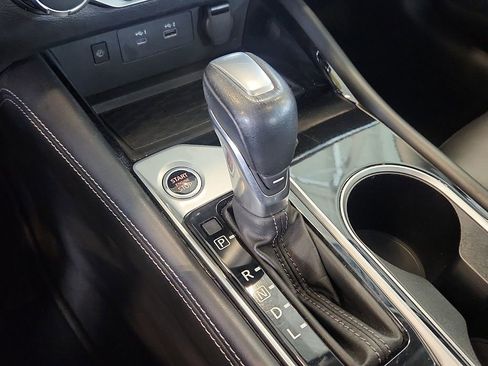 Used 2023 Nissan Altima 2.5 SL AWD/4WD image 16