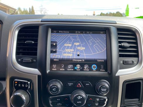 Used 2017 RAM 1500 Big Horn AWD/4WD image 9