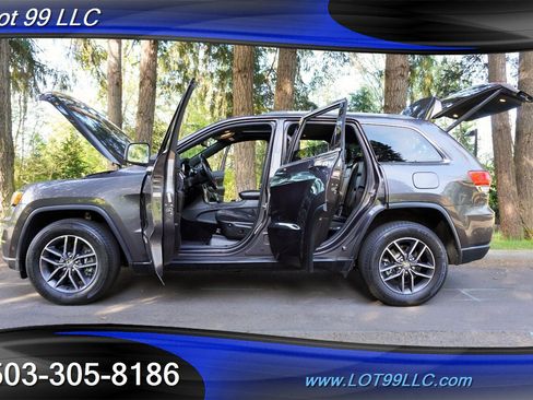 Used 2018 Jeep Grand Cherokee Limited AWD/4WD image 28