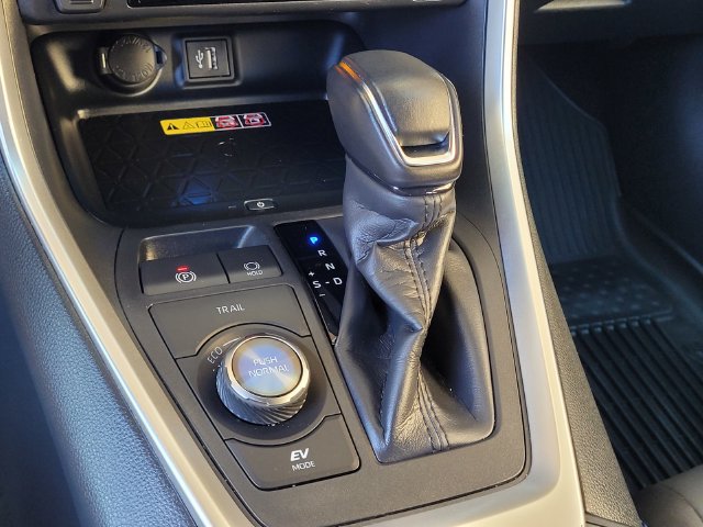 Certified 2023 Toyota RAV4 XSE AWD/4WD image 23