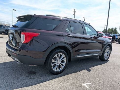 Used 2022 Ford Explorer Limited w/ Equipment Group 301A image 12