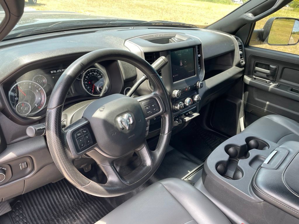 Used 2022 RAM 2500 Tradesman w/ Chrome Appearance Group AWD/4WD image 26