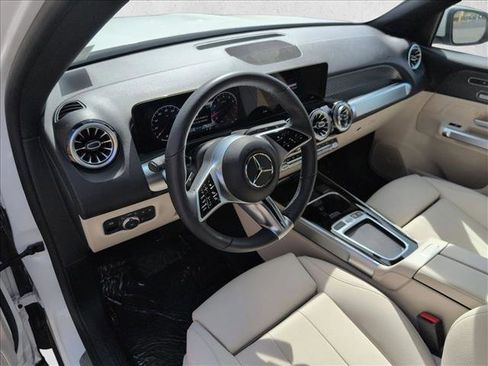 Certified 2025 Mercedes-Benz GLB 250 GLB 250 image 10