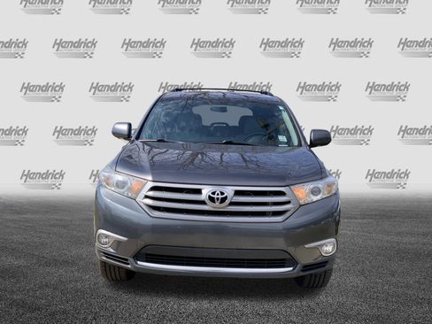 Used 2013 Toyota Highlander Limited image 3