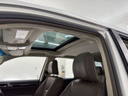 Used 2015 Lexus GX 460 w/ Premium Package AWD/4WD image 28