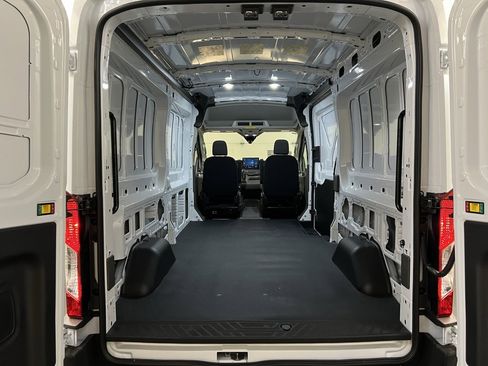 New 2026 Ford Transit 350 148 Medium Roof image 25