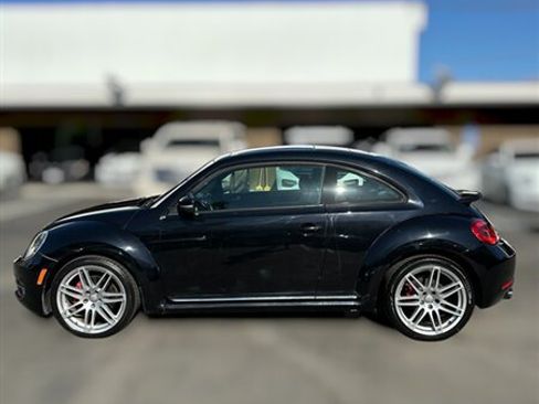 Used 2013 Volkswagen Beetle Turbo FWD image 2