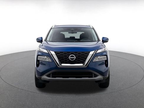 Used 2026 Nissan Rogue SL AWD/4WD image 2