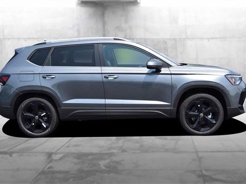 New 2025 Volkswagen Taos SEL image 5