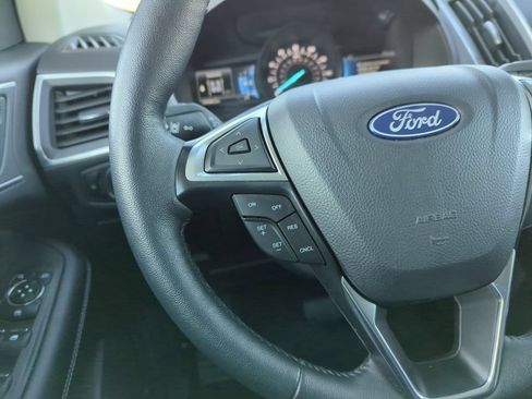 Used 2024 Ford Edge Titanium AWD/4WD image 18