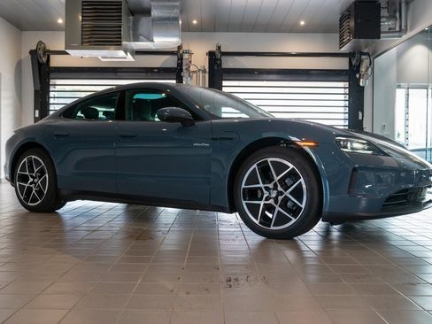 New 2025 Porsche Taycan image 6