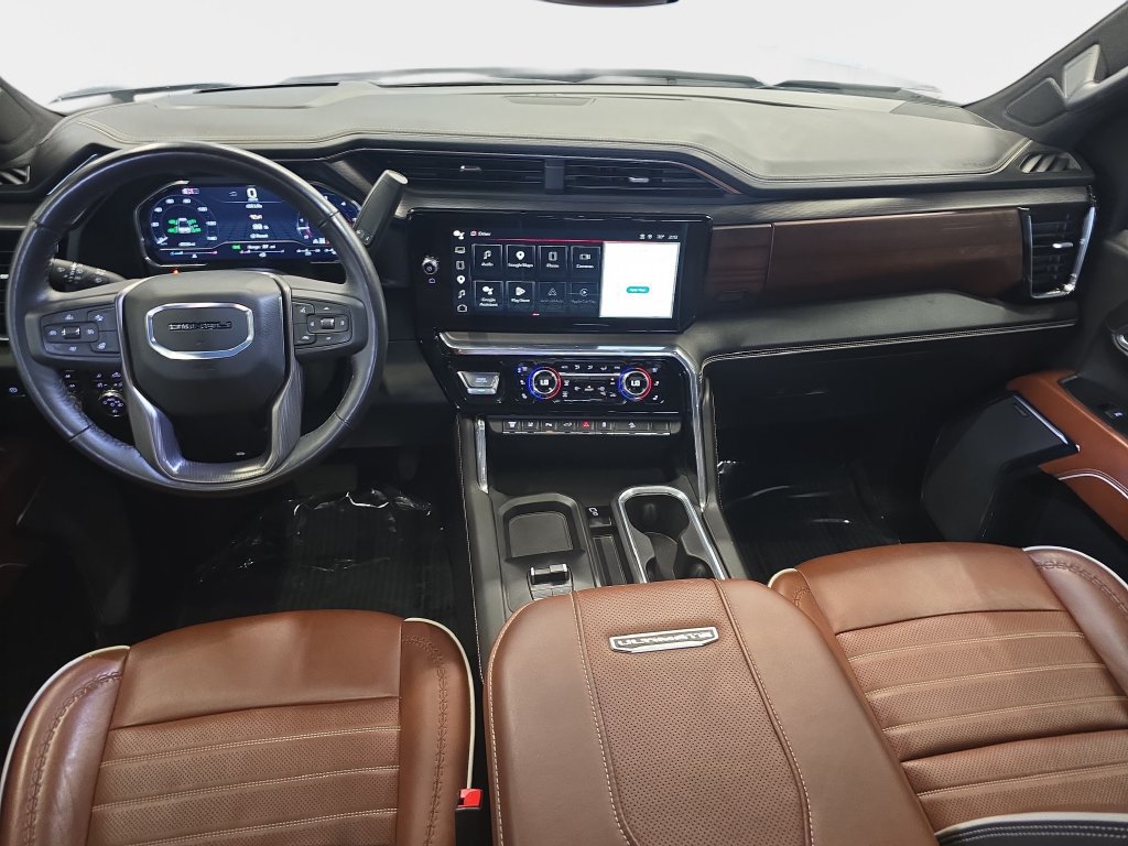 Used 2024 GMC Sierra 2500 Denali Ultimate w/ Max Trailering Package AWD/4WD image 10