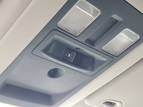 Used 2012 RAM 2500 SLT image 17